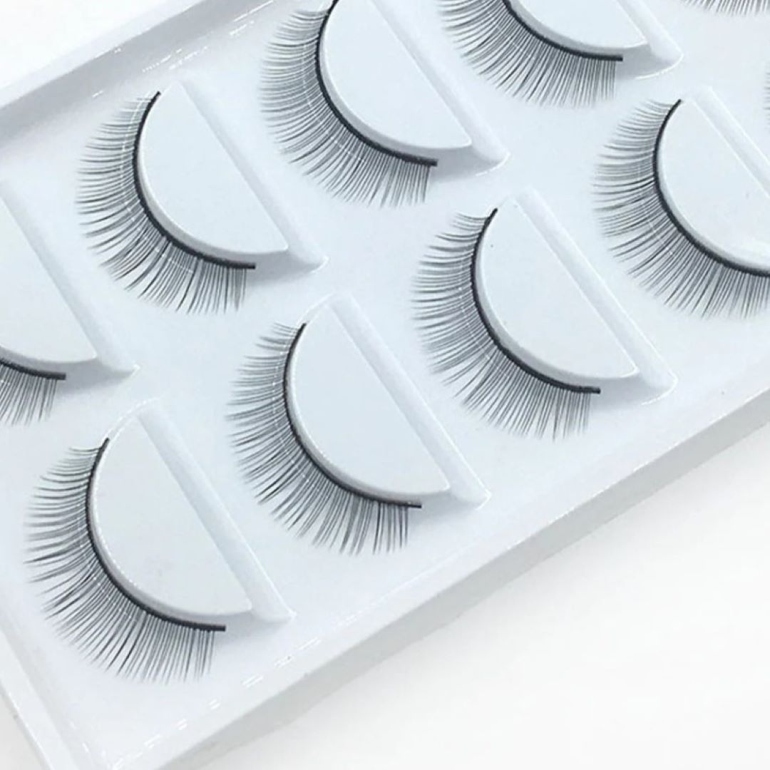 Training lashes